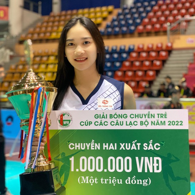 Lại Khánh Huyền giành giải chuyền hai xuất sắc nhất tại giải vô địch các CLB trẻ toàn quốc 2022