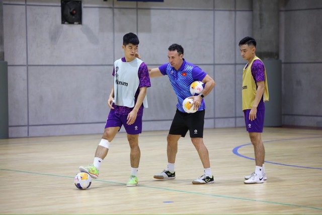 ĐT futsal Việt Nam quyết thắng Myanmar, VCK futsal châu Á 2024  (14h00 ngày 17/4) - Ảnh 2.