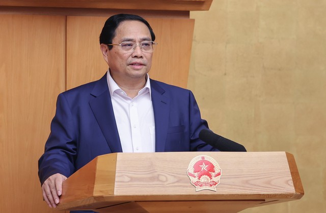 Thủ tướng Phạm Minh Chính: Phấn đấu năm 2024 đạt mục tiêu tăng trưởng 6,5% - Ảnh 1.