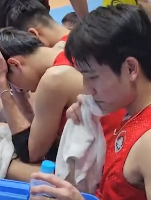 Ngoại binh Thái Lan khóc ở giải VĐQG Việt Nam khiến CĐV xúc động, mùa trước chơi tới mức kiệt sức khi giúp đội nhà chiến thắng - Ảnh 2.