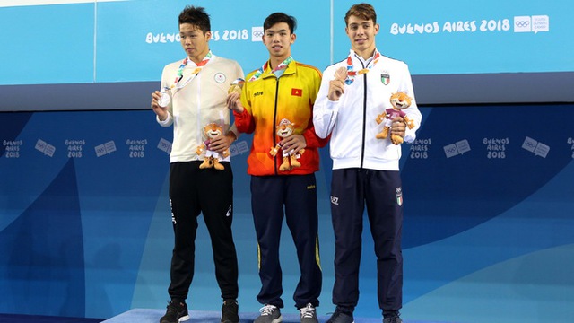 Olympic trẻ 2018: Huy Hoàng xuất thần giành HCV 800m tự do 