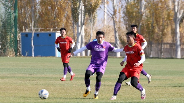 Tiền vệ Hai Long: ‘U23 Việt Nam không muốn người hâm mộ thất vọng’