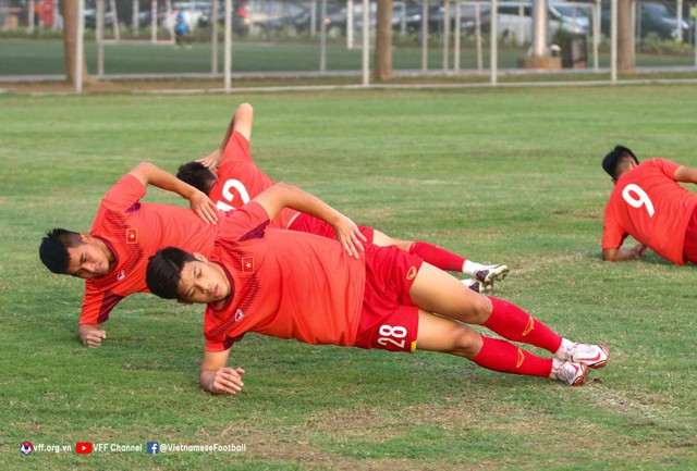 U19 Việt Nam, U19 Đông Nam Á, HLV Đinh Thế Nam, U19 Indonesia, U19 Việt Nam hủy tập, trực tiếp bóng đá U19 Đông Nam Á, lịch thi đấu bán kết U19 Đông Nam Á, AFF