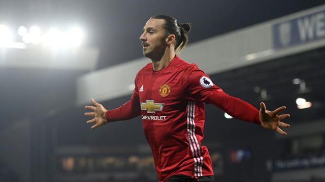 M.U xác nhận ký hợp đồng mới với Ibrahimovic