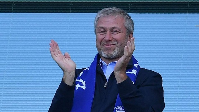 CHUYỂN NHƯỢNG 27/8: M.U quay lại thương vụ Pellegrini. Abramovich sắp bán Chelsea với giá 2 tỷ bảng