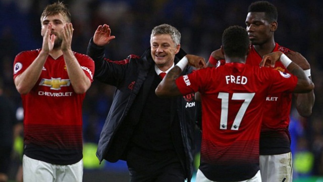 Solskjaer đã nói điều gì về Mourinho sau khi có chiến thắng tưng bừng?