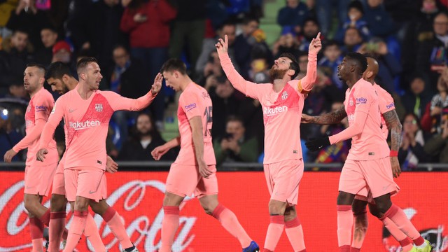 Video Getafe 1-2 Barca: Messi và Suarez tỏa sáng, Barcelona bỏ xa nhóm bám đuổi