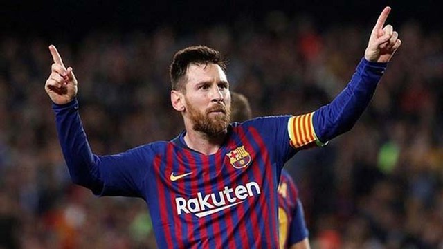 'Messi đang dần ích kỷ hơn, Ronaldo thì ngược lại'