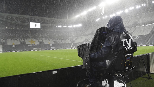 Bóng đá hôm nay 5/10: Trận Juventus vs Napoli bị hủy vì Covid. Liverpool và MU thua sốc