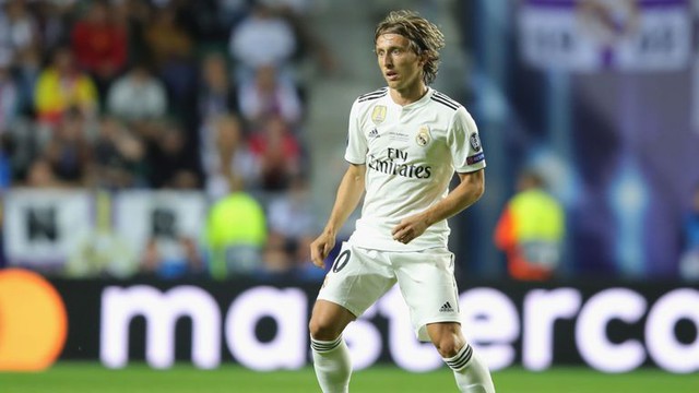 Bóng đá hôm nay 16/4: MU săn đội trưởng Fulham. Real Madrid sẽ gia hạn với Modric