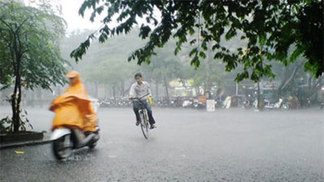Thủ đô Hà Nội và cả nước có mưa rào và dông