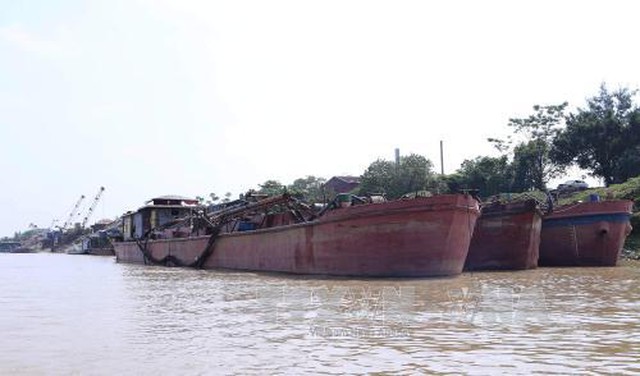 Hà Nội quyết xử lý 'mạnh tay' nạn 'cát tặc'