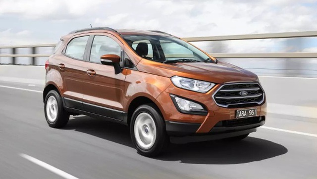 Ford EcoSport 2018 có giá mới đa dạng hơn