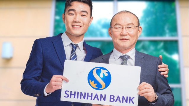 HLV Park Hang Seo và đội trưởng U23 Lương Xuân Trường trở thành Đại sứ Thương hiệu của Ngân hàng Shinhan