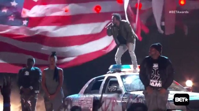 Kendrick Lamar làm nên lịch sử giải Pulitzer Âm nhạc: Rapper đầu tiên được vinh danh