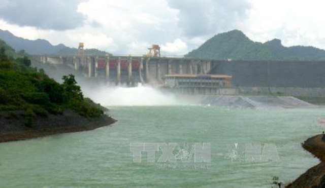 11 giờ ngày 6/8, mở thêm 1 cửa xả đáy hồ Thủy điện Tuyên Quang 