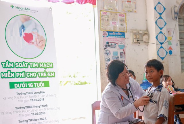 Bệnh viện đa khoa Hoàn Mỹ Cửu Long tổ chức chương trình tầm soát tim mạch cho trẻ em tại tỉnh Vĩnh Long