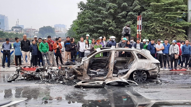 Vụ tai nạn giao thông tại Cầu Giấy, Hà Nội: Xác định danh tính nữ tài xế