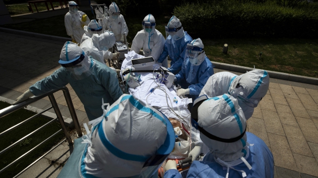 Vũ Hán điều chỉnh tăng số liệu bệnh nhân và ca tử vong - Số ca nhiễm bệnh tại Nhật Bản tăng trên 10.000 người