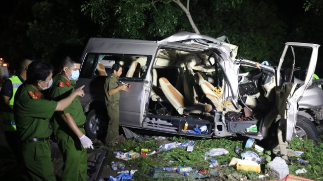 Vụ tai nạn giao thông đặc biệt nghiêm trọng tại Bình Thuận: 8 người đã chết