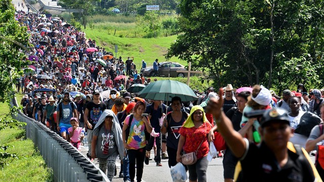 Hình thành đoàn người di cư ở Mexico tìm đường tới Mỹ