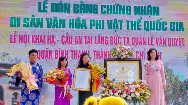 'Lễ Khai hạ - Cầu an' tại lăng Lê Văn Duyệt được công nhận là Di sản Văn hóa phi vật thể cấp Quốc gia
