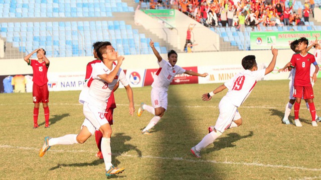 U15 Việt Nam tiếp tục dẫn đầu Giải U15 quốc tế, bóng đá Việt Nam có nút bạc YouTube