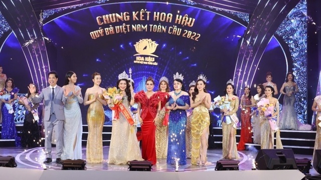 Hoa hậu Quý bà Việt Nam Toàn cầu 2022, Á hậu, Hoa hậu, mua bán giải, ban tổ chức, ban giám khảo, tố cáo mua ban giải