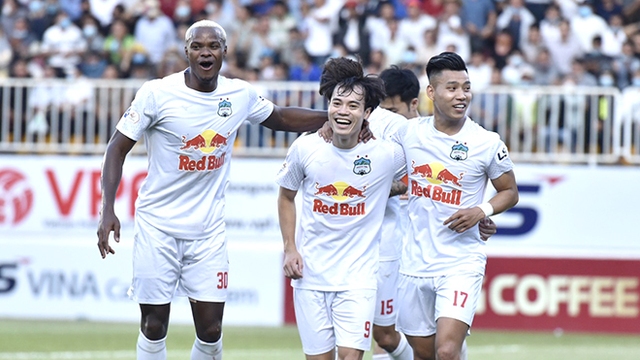 bóng đá Việt Nam, tin tức bóng đá, HAGL, Kiatisuk, bầu Đức, BXH V-League, lịch thi đấu vòng 10 V-League, bầu Đức, Tuấn Anh, Công Phượng, Văn Toàn