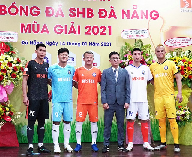 bóng đá Việt Nam, tin tức bóng đá, bong da, tin bong da, lịch thi đấu vòng 2 V-League 2021, HAGL vs SLNA, Lee Nguyễn, V-League, CLB TPHCM