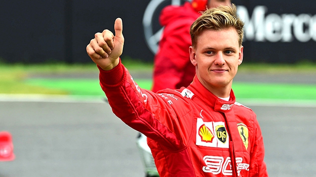 Con trai Michael Schumacher gia nhập làng F1: Hổ phụ có sinh hổ tử?