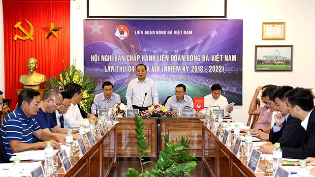 bóng đá Việt Nam, tin tức bóng đá, bong da, tin bong da, VFF, Đại hội VFF, bầu Phó Chủ tịch tài chính VFF, Trần Quốc Tuấn, Lê Văn Thành