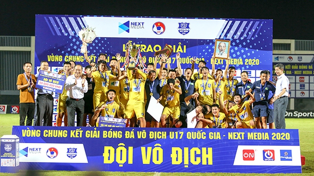 SLNA vô địch U17 quốc gia với chất Nghệ đong đầy