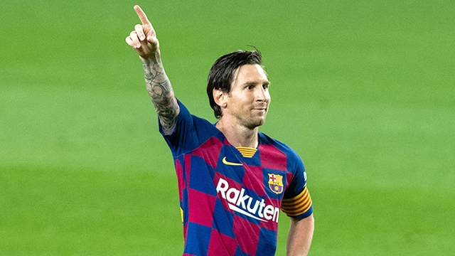 Như Trái đất chỉ quay một vòng, Messi vẫn ở Camp Nou