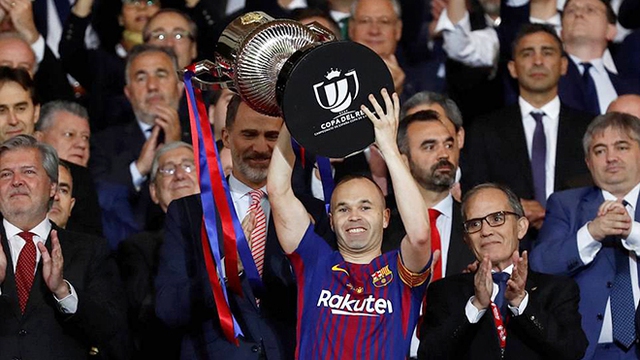 Barcelona giành Cúp nhà Vua: Bản hùng ca mang tên Iniesta
