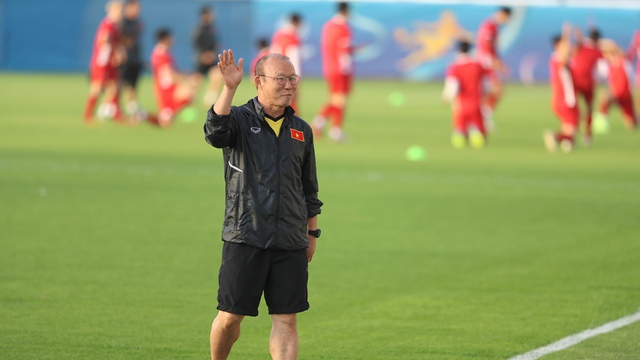 HLV Park Hang Seo chia tay bóng đá Việt Nam: Không thể tốt hơn nữa?