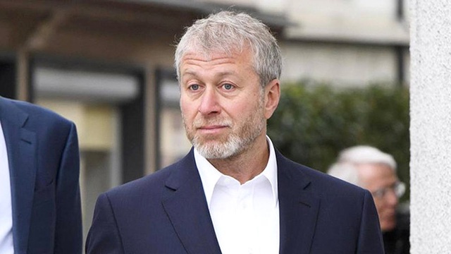 Abramovich, Chelsea, Abramovich bán Chelsea, Chelsea kết thúc kỷ nguyên Abramovich, Chelsea bị rao bán, Abramovich rời Chelsea, chuyển nhượng Chelsea, ông chủ Chelsea