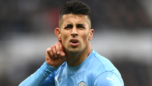 Man City: Tầm quan trọng thấy rõ của Cancelo