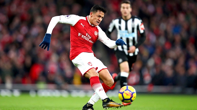 Càng giữ Sanchez, Arsenal càng bất lợi. Wenger nên để anh ta ra đi