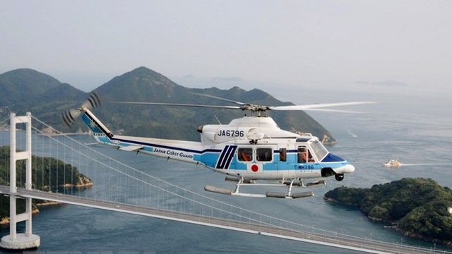 Ảnh tư liệu: Máy bay trực thăng cứu hộ Bell 412EP của Nhật Bản. (Nguồn: AFP/TTXVN)