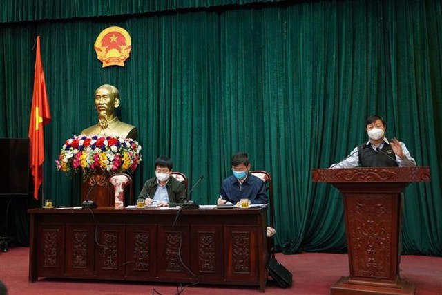Trong ảnh: Tiến sĩ Trần Như Dương, Phó viện trưởng Viện vệ sinh dịch tễ Trung ương, phát biểu tại cuộc họp. Ảnh: Mạnh Minh - TTXVN