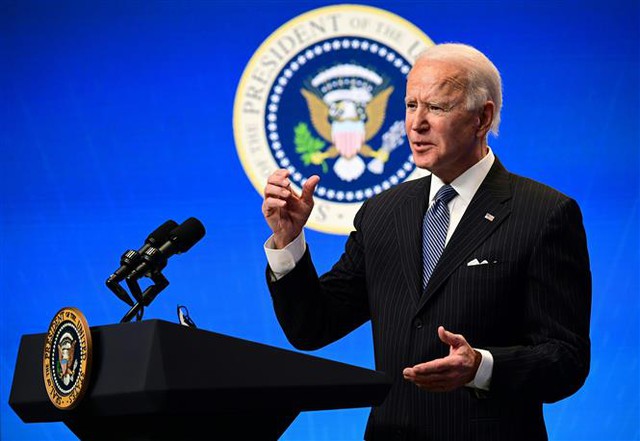 Trong ảnh: Tổng thống Mỹ Joe Biden phát biểu với báo giới tại Nhà Trắng ngày 25/1/2021. Ảnh: AFP/ TTXVN