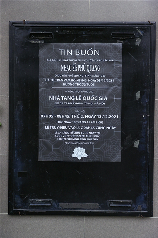 Đám tang nhạc sĩ Phú Quang, Lễ tang nhạc sĩ Phú Quang, nhạc sĩ Phú Quang, lễ viếng nhạc sĩ Phú Quang, lễ tiễn biệt nhạc sĩ Phú Quang, nhạc sĩ Phú Quang qua đời
