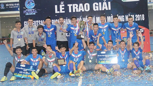 Thái Sơn Nam Quận 8 vô địch giải futsal TP.HCM 2018