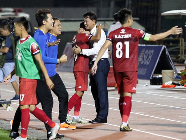 Đội bóng của HLV Chung Hae Soung hứa hẹn sẽ kết thúc lượt đi với chức vô địch. Ảnh: VPF