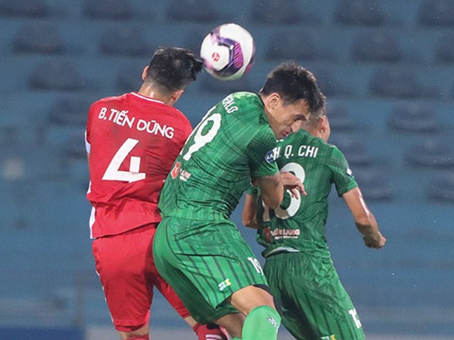 Hàng công 111 tuổi khiến Sài Gòn FC xuống cuối bảng