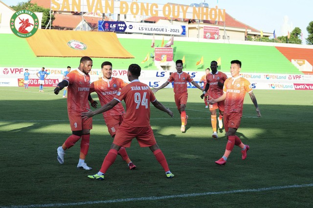 Nguyễn Xuân Nam, bóng đá, Lee Nguyễn, bóng đá hôm nay, bóng đá Việt Nam, kết quả vòng 12 V-League 2021, vòng 12 V-League 2021, bảng xếp hạng V-League 2021, Vua phá lưới Lao League