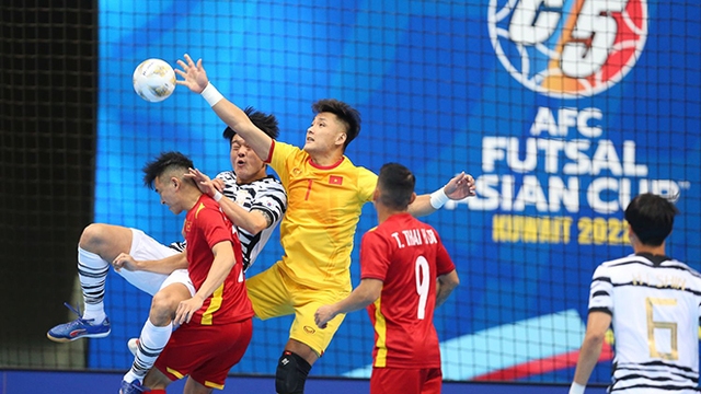 Văn Ý vẫn toả sáng đều đặn trong khung thành đội tuyển futsal Việt Nam. Ảnh: VFF