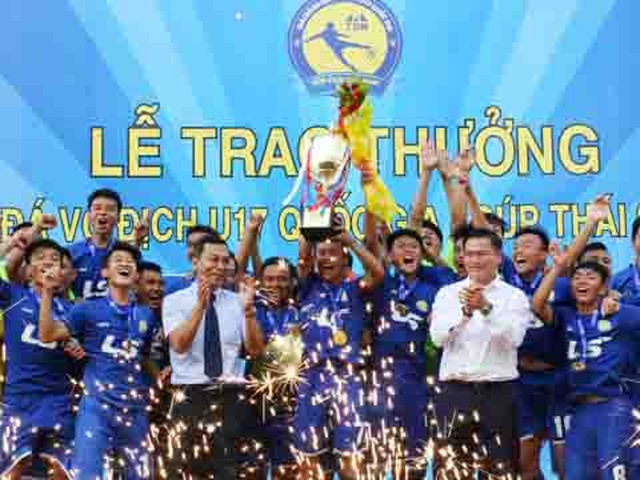 PVF lần thứ 3 vô địch giải U17 Quốc Gia. Ảnh: Quang Phương