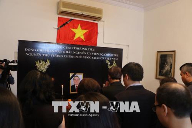 Lễ viếng nguyên Thủ tướng Phan Văn Khải ở khắp nơi trên thế giới